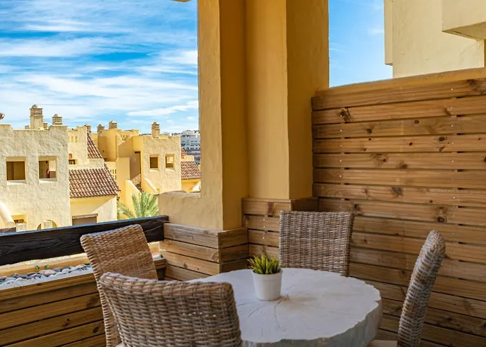 2199-Apt With Terrace And Pools