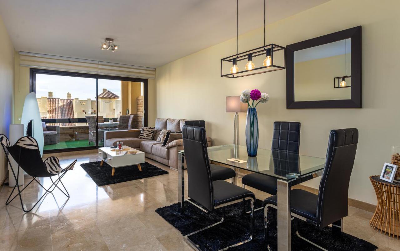 Apartamento 2199-apt With Terrace And Pools Manilva